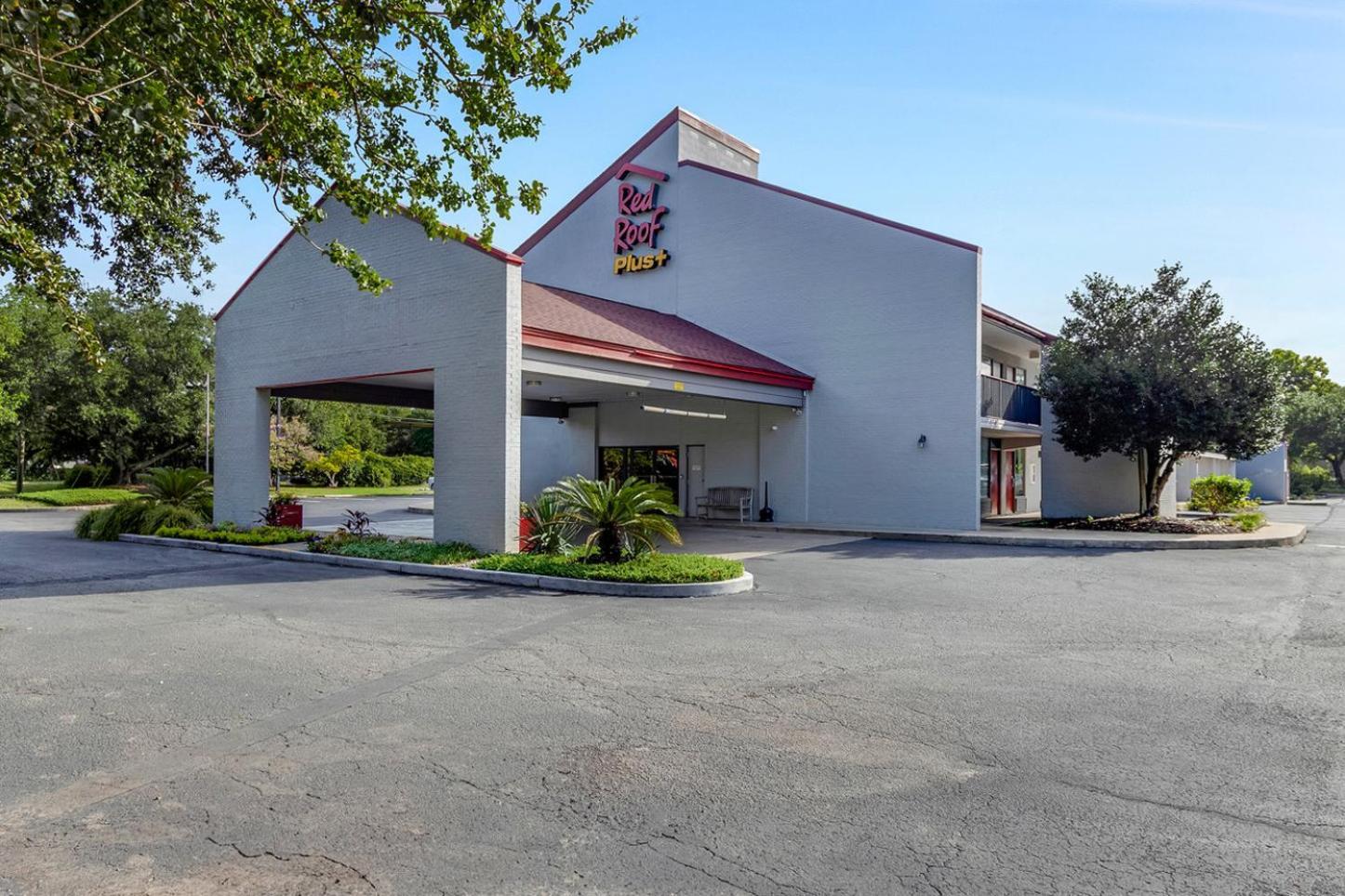 Red Roof Inn Plus+ Mt Pleasant - Patriots Point Mount Pleasant Εξωτερικό φωτογραφία